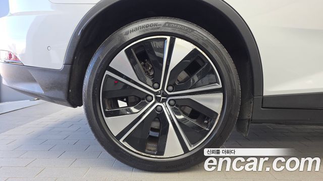 Polestar Polestar 2 2023 — photo 5
