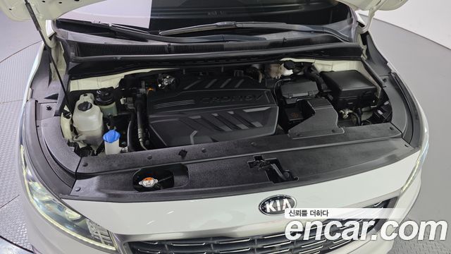Kia Canival 2020 — photo 6