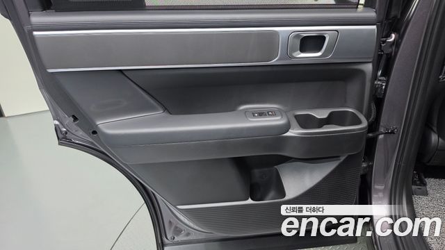 Hyundai Santafe 2024 — photo 15