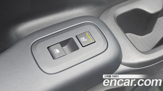 Hyundai Santafe 2024 — photo 32