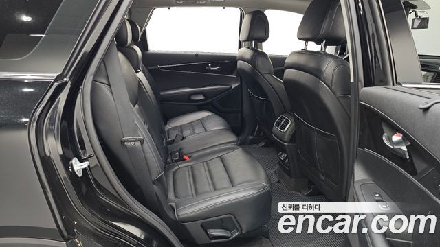 Kia Sorento 2015 — photo 18