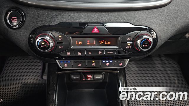Kia Sorento 2015 — photo 22