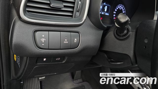 Kia Sorento 2015 — photo 24