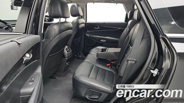 Kia Sorento 2015 — photo 16