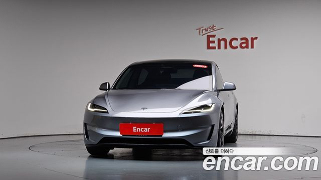 Tesla Model 3 2026 — photo 3