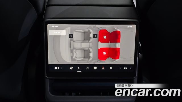 Tesla Model 3 2026 — photo 32