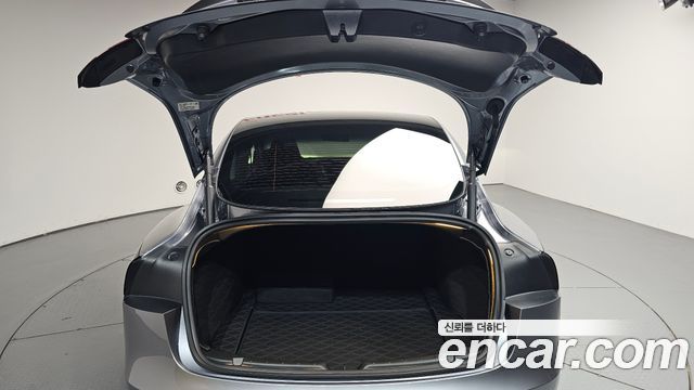 Tesla Model 3 2026 — photo 36