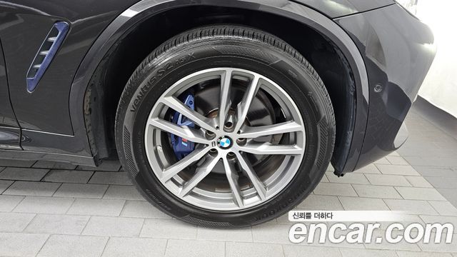 BMW X3 2018 — photo 7