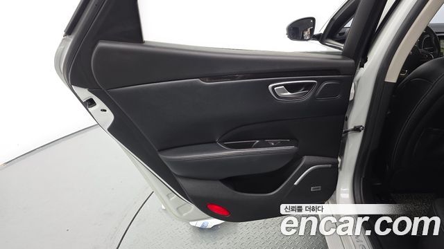 Renault Korea SM6 2016 — photo 15