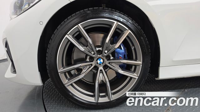 BMW 3-Series 2022 — photo 5
