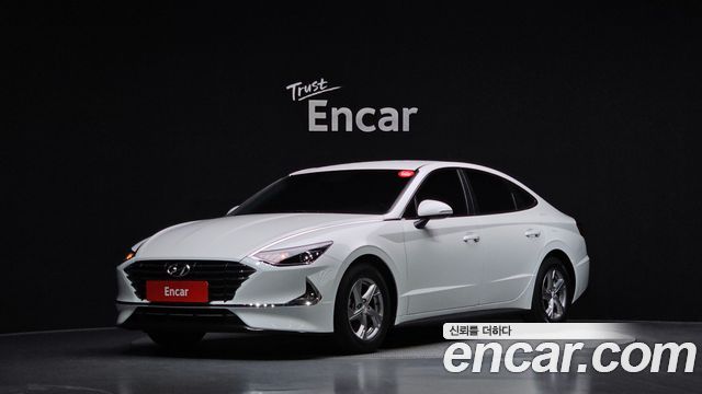 Hyundai Sonata 2022 — photo 1