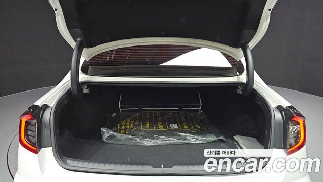 Hyundai Sonata 2022 — photo 26