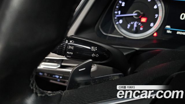 Hyundai Sonata 2022 — photo 28