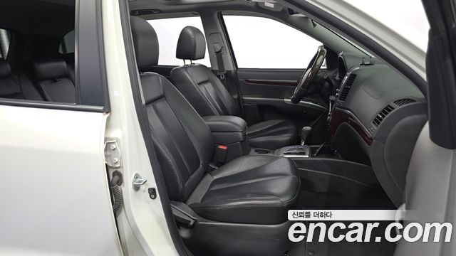 Hyundai Santafe 2011 — photo 11