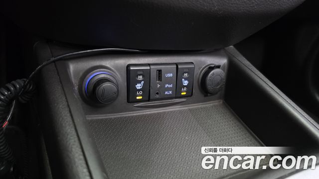 Hyundai Santafe 2011 — photo 16