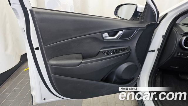 Hyundai Kona 2022 — photo 14