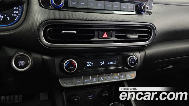 Hyundai Kona 2022 — photo 32