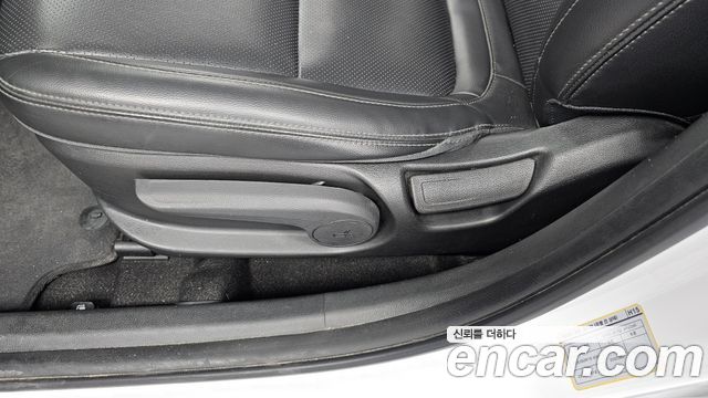 Hyundai Kona 2022 — photo 35