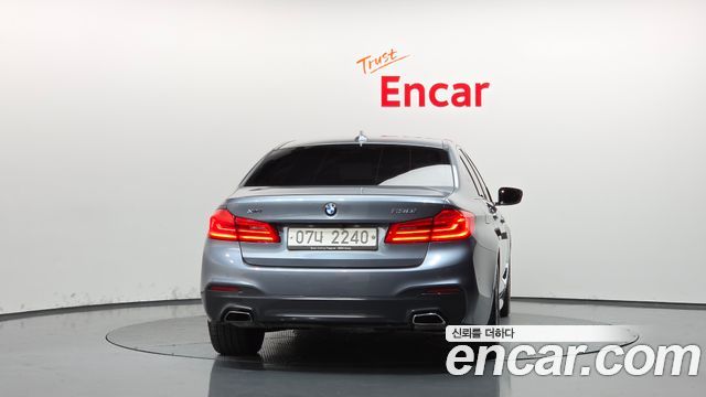 BMW 5-Series 2018 — photo 4