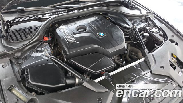 BMW 5-Series 2018 — photo 6