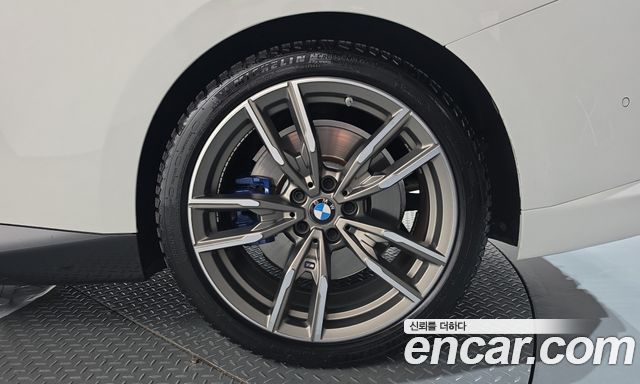 BMW 2-Series 2023 — photo 7