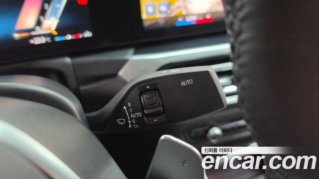 BMW 2-Series 2023 — photo 29