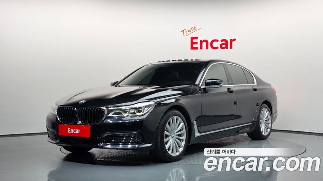 BMW 7-Series 2016 — photo 1