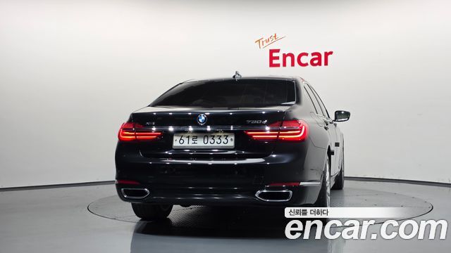 BMW 7-Series 2016 — photo 4