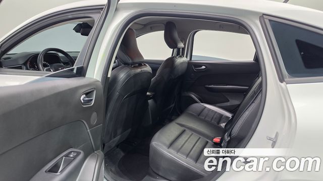 Renault Korea XM3 2023 — photo 17