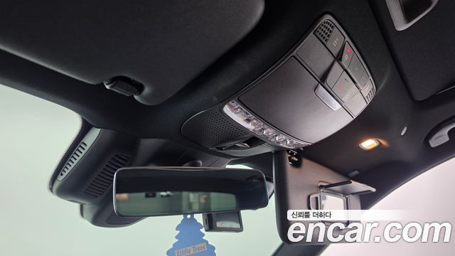 Mercedes-Benz E-Class 2022 — photo 30