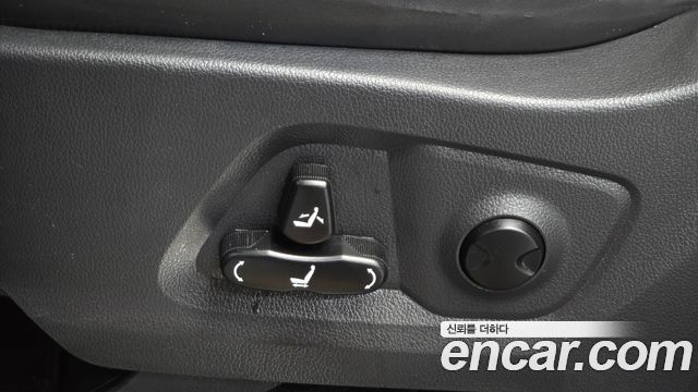 KG Mobility Rexton 2023 — photo 31