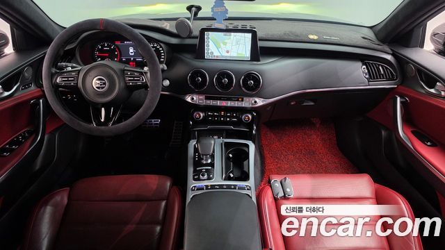 Kia Stinger 2020 — photo 10