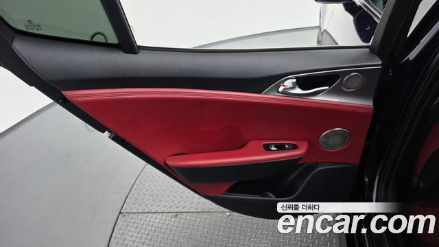 Kia Stinger 2020 — photo 15