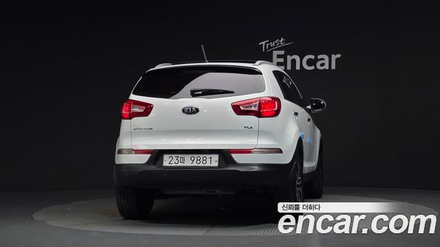 Kia Sportage 2013 — photo 4
