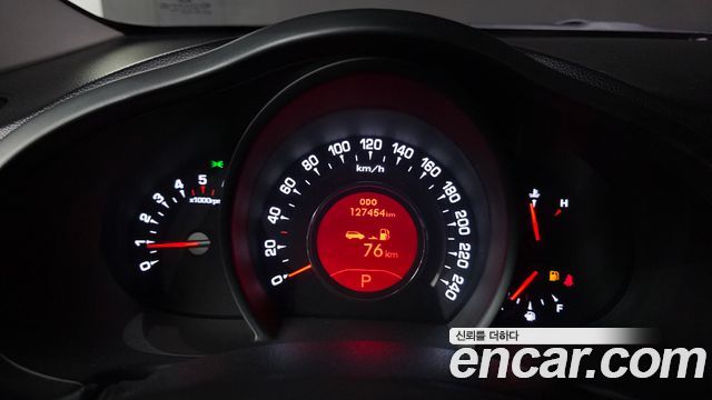 Kia Sportage 2013 — photo 11