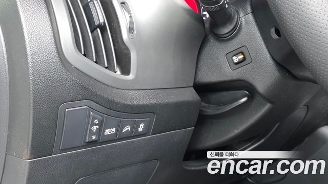 Kia Sportage 2013 — photo 18
