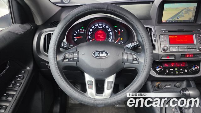Kia Sportage 2013 — photo 21