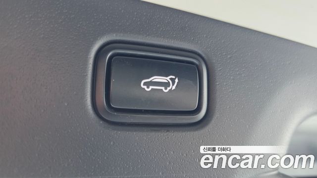 Kia Niro 2023 — photo 31