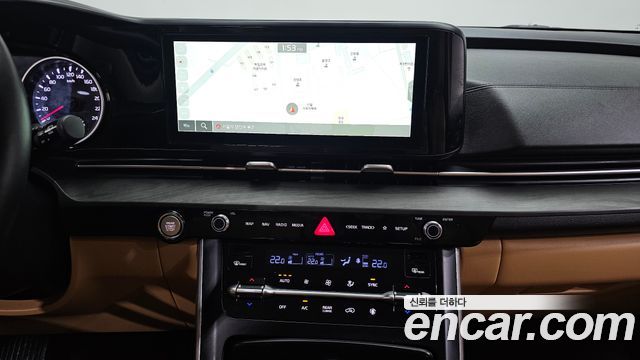 Kia Canival 2023 — photo 14