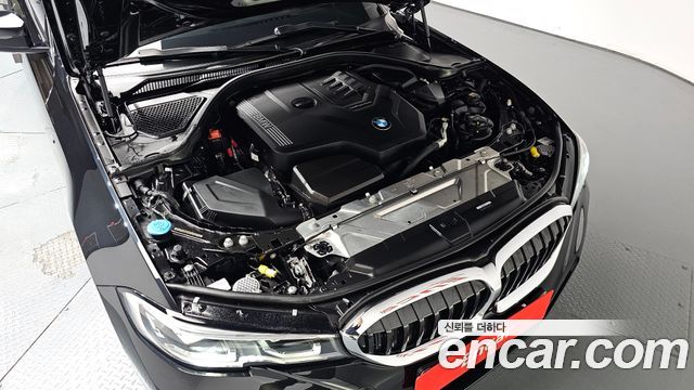 BMW 3-Series 2021 — photo 6