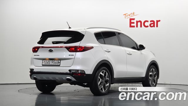 Kia Sportage 2019 — photo 2