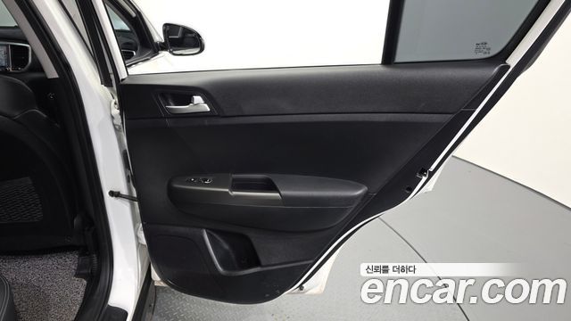 Kia Sportage 2019 — photo 15