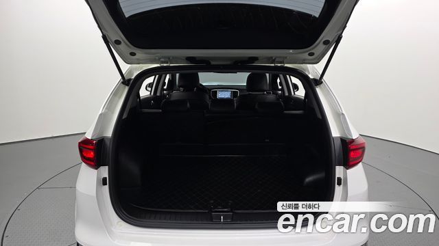 Kia Sportage 2019 — photo 30
