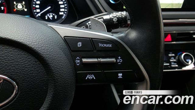 Hyundai Sonata 2023 — photo 17