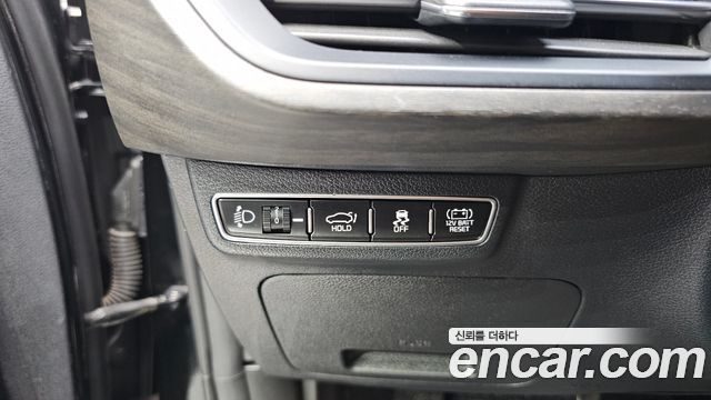Kia K8 2022 — photo 20