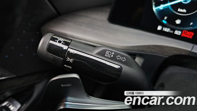 Kia K8 2022 — photo 25