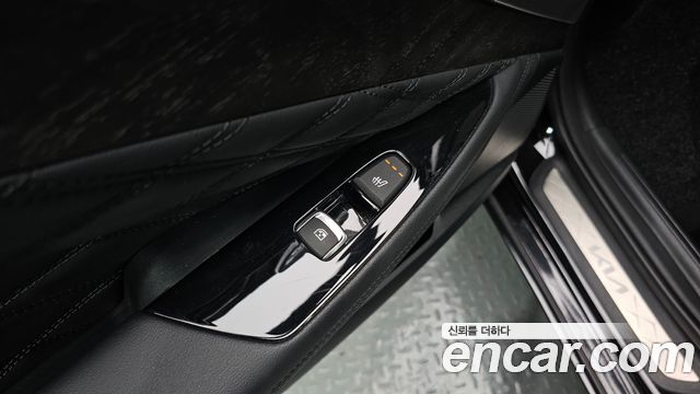 Kia K8 2022 — photo 30