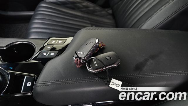 Kia K8 2022 — photo 33