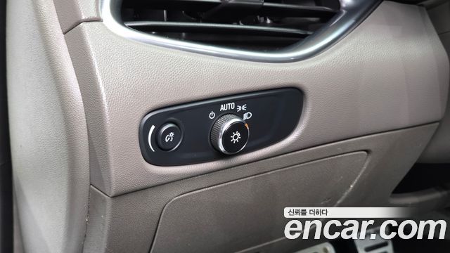 Chevrolet Korea Malibu 2017 — photo 15