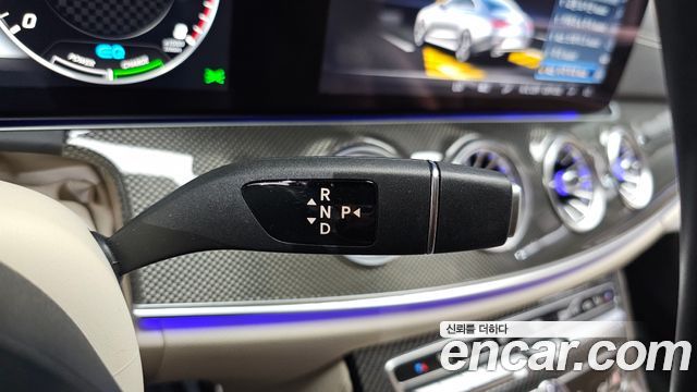 Mercedes-Benz CLS-Class 2019 — photo 12